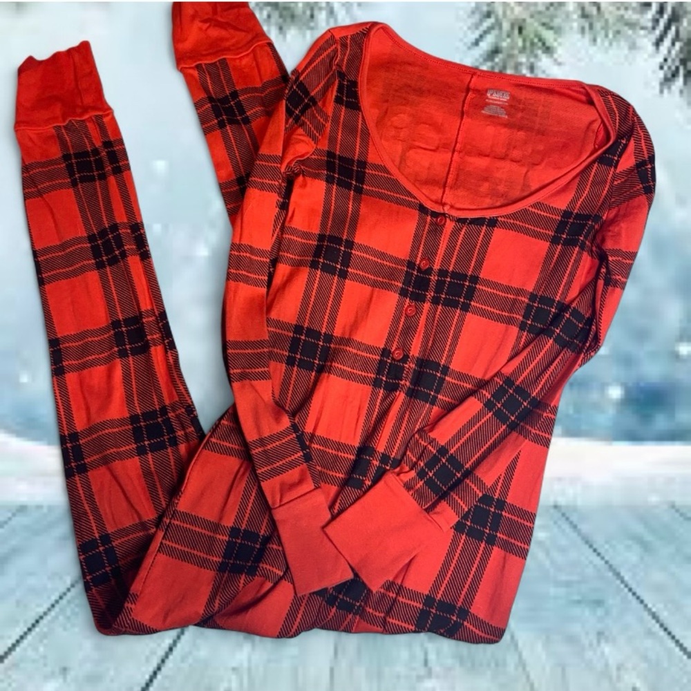 PINK Victoria's Secret Red and Black Plaid Pajama- Christmas 🎄🎄💕🎄